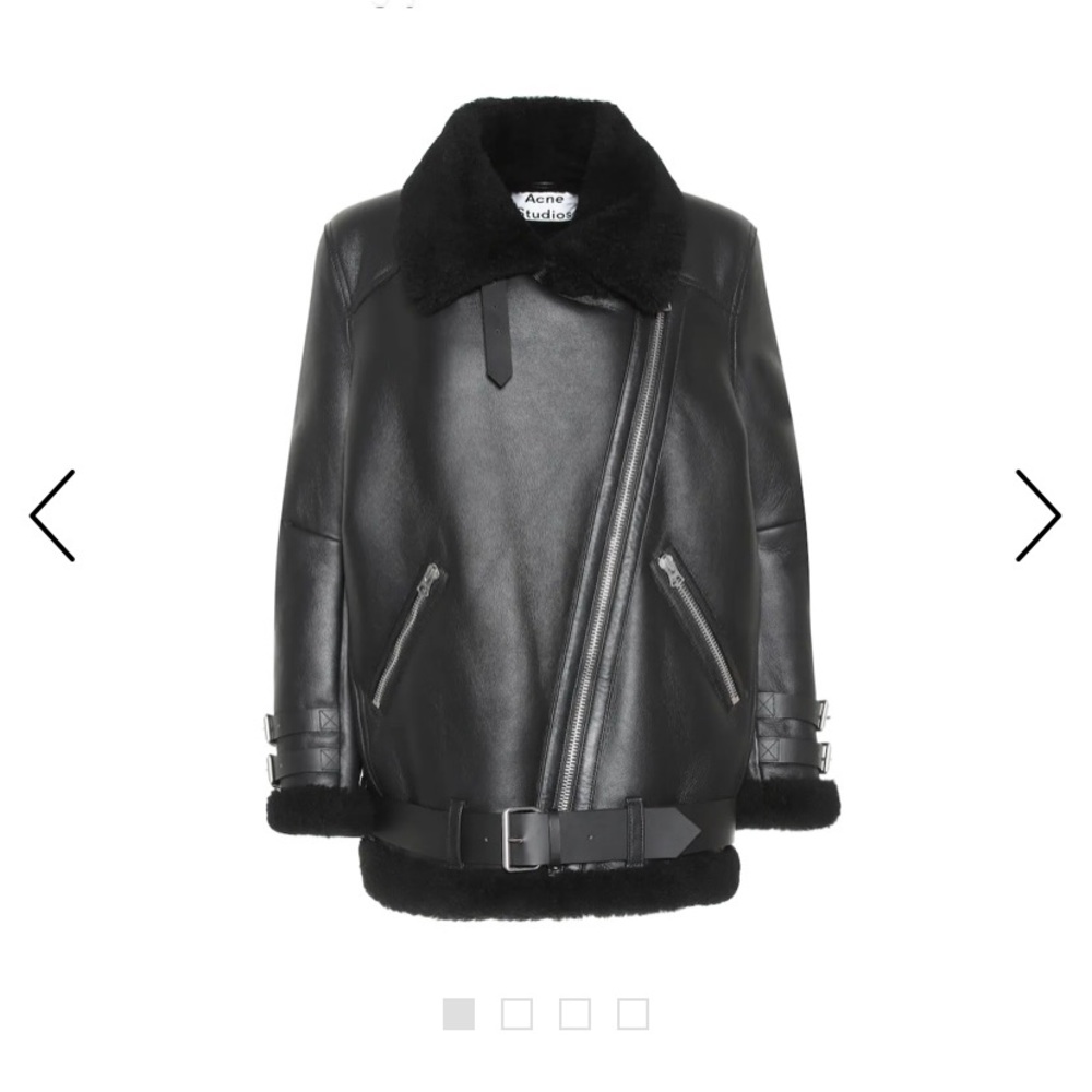 NWT - Never worn - Stunning ACNE STUDIOS
Velocite shearling jacket -